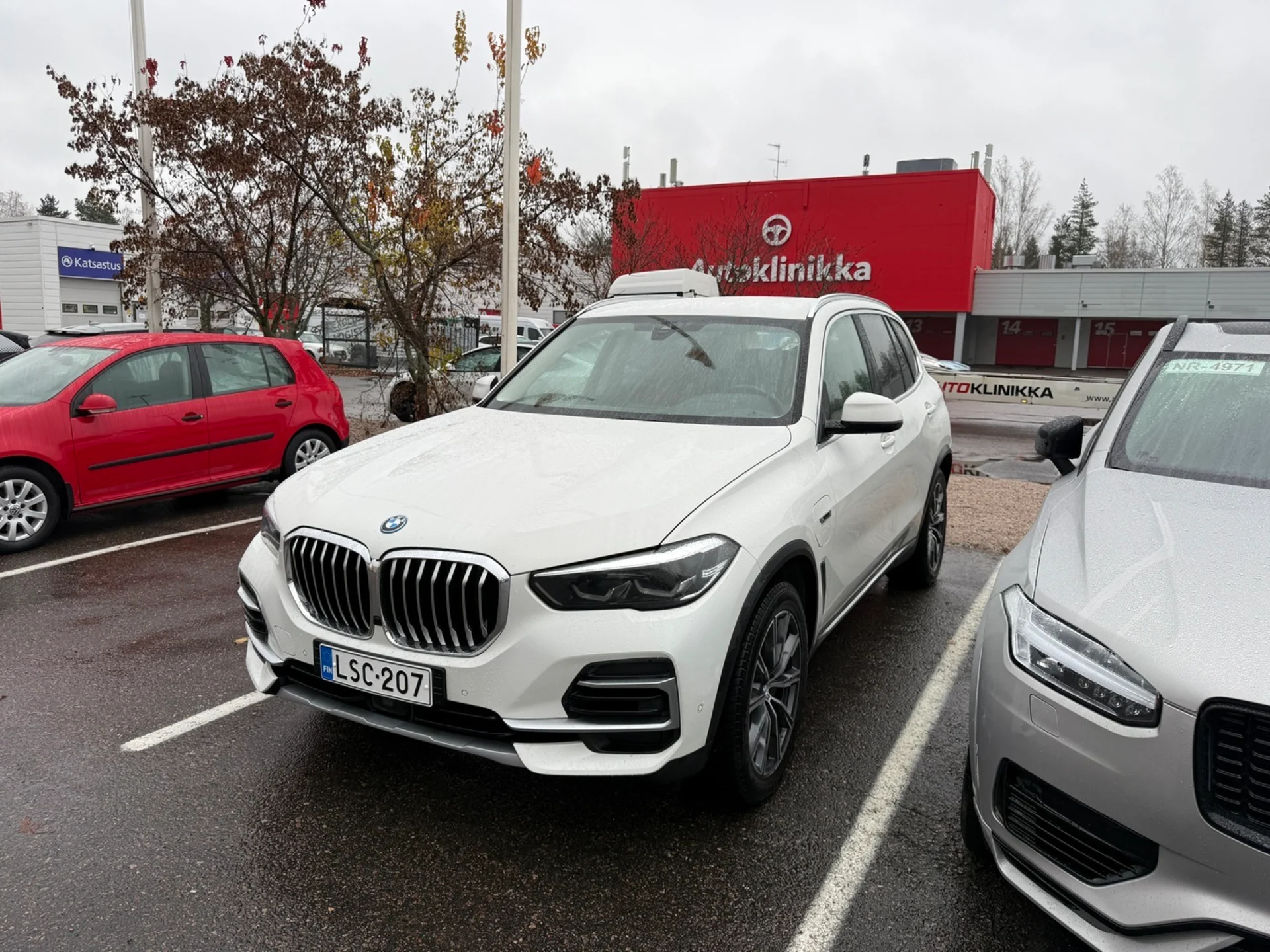 Car Image - 3D1IRAihXeXpjVJqMl8B2c