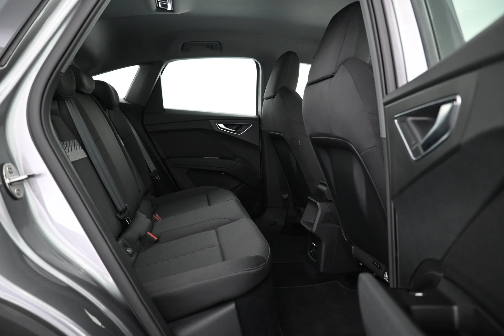 Car Image - 4QG62zv8EKa8RYSSlFLTFl