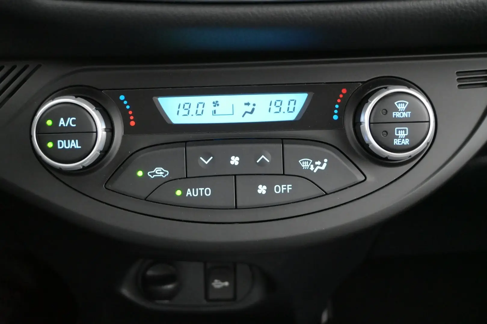 Car Image - 6MUoo0UofYC7e4LaxioKNa