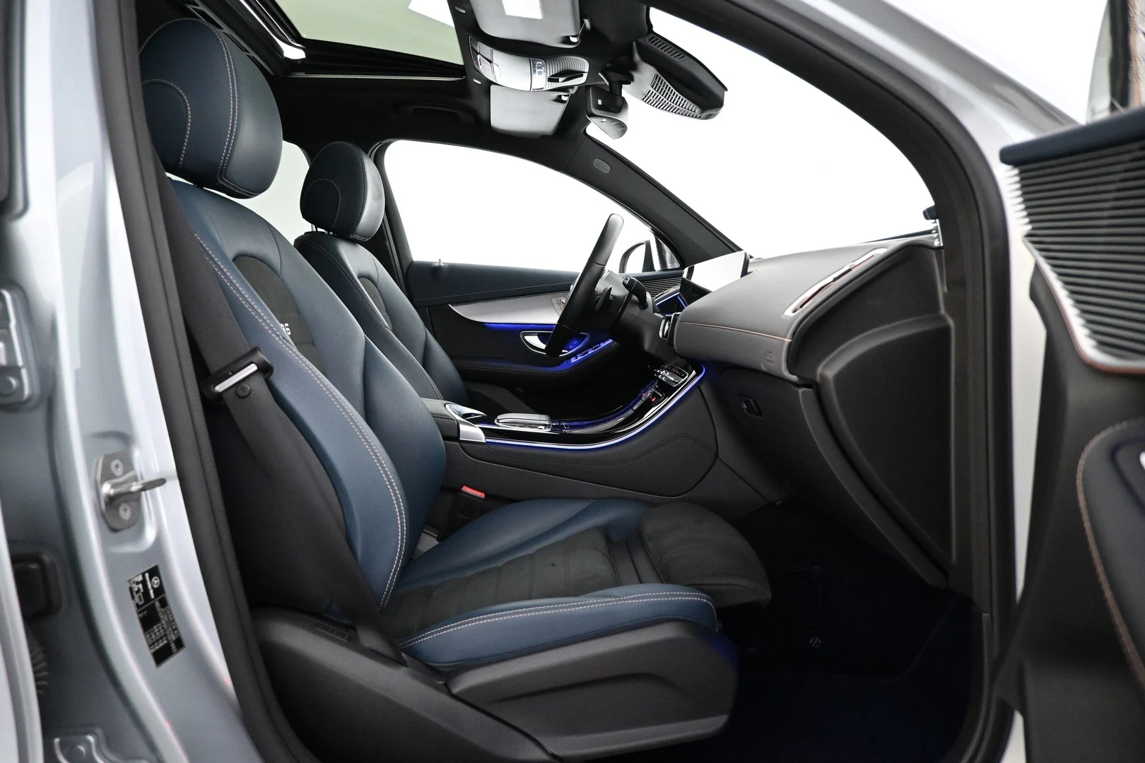Car Image - 1iu1B3GMQVUiP9ZyvyNDZD