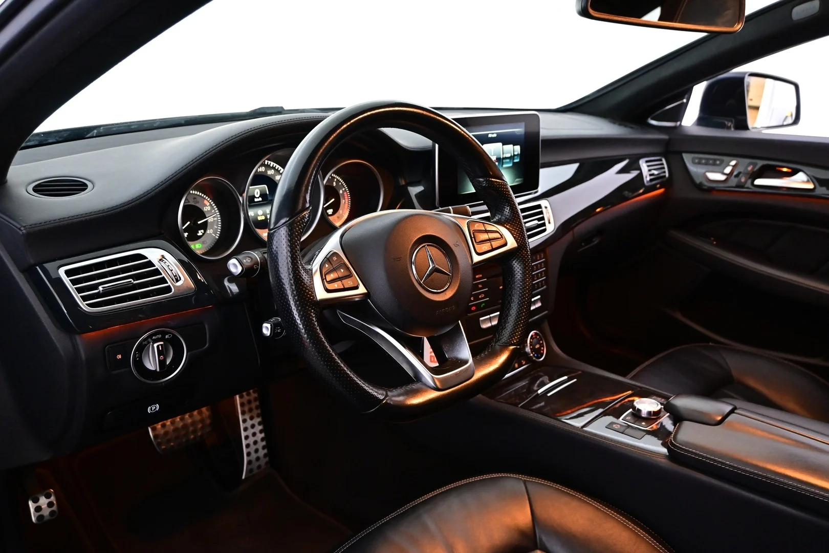 Car Image - 5kf1HhrL05B6zbieTvXmvt