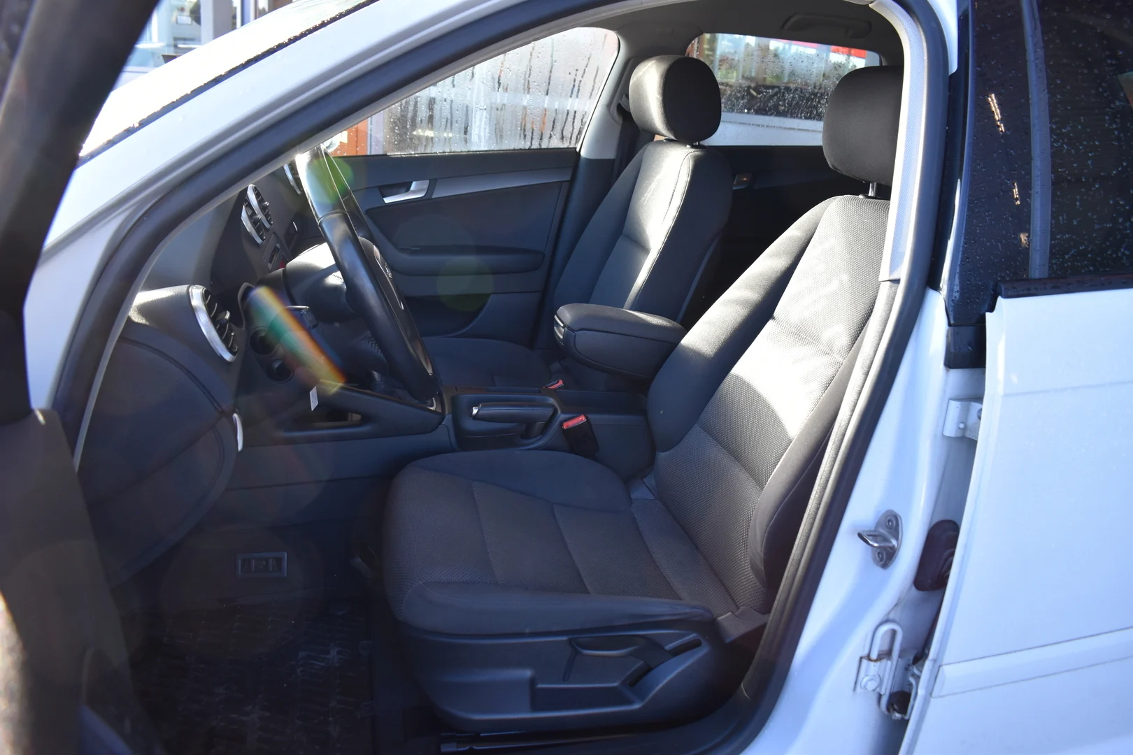 Car Image - 77S3Q29iJhstTcnjwPHEGu