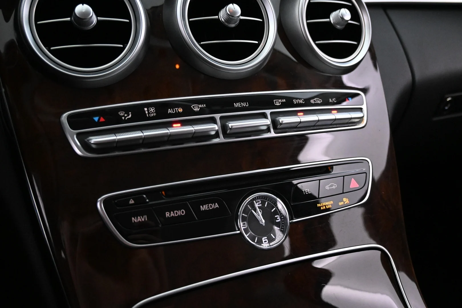 Car Image - 3aFC5xvNplkXSLxxISnTik