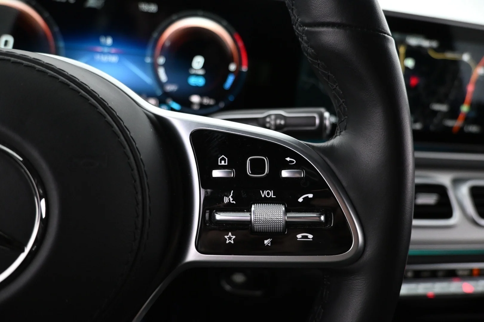 Car Image - 2FvJdqgVSVNH4sb5VuYvh5