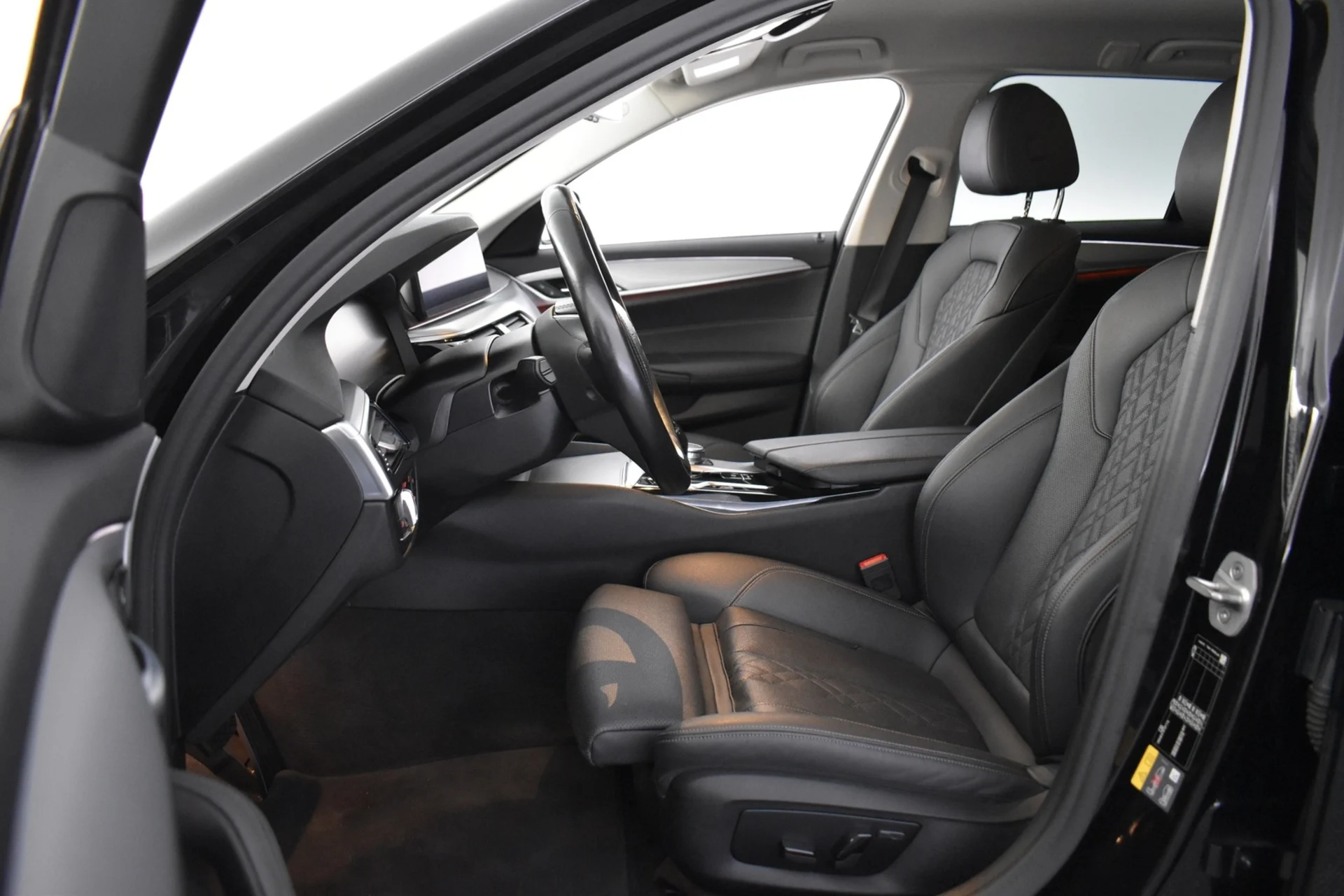 Car Image - 6duu0IuRUV04DTeHHl9nrA