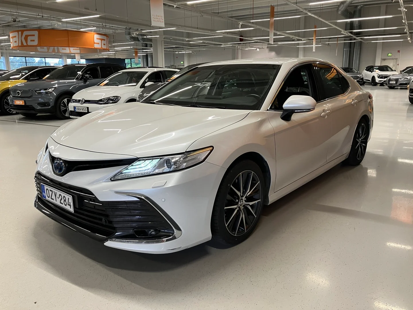 Car Image - 64QBQZC2PjQjqKKHNCLUiE