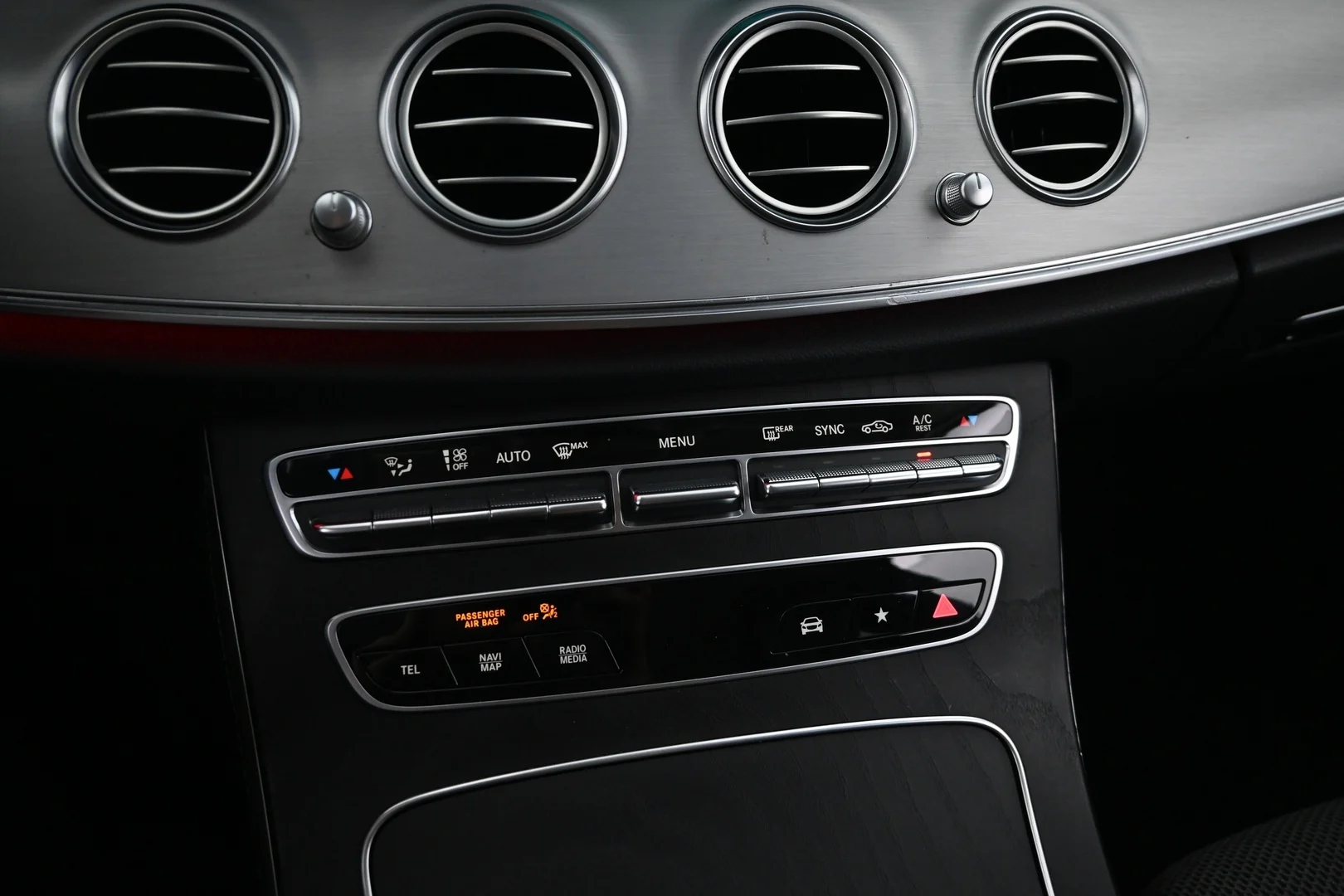 Car Image - 5kq6VLMW6qDa81fOZvqhb2