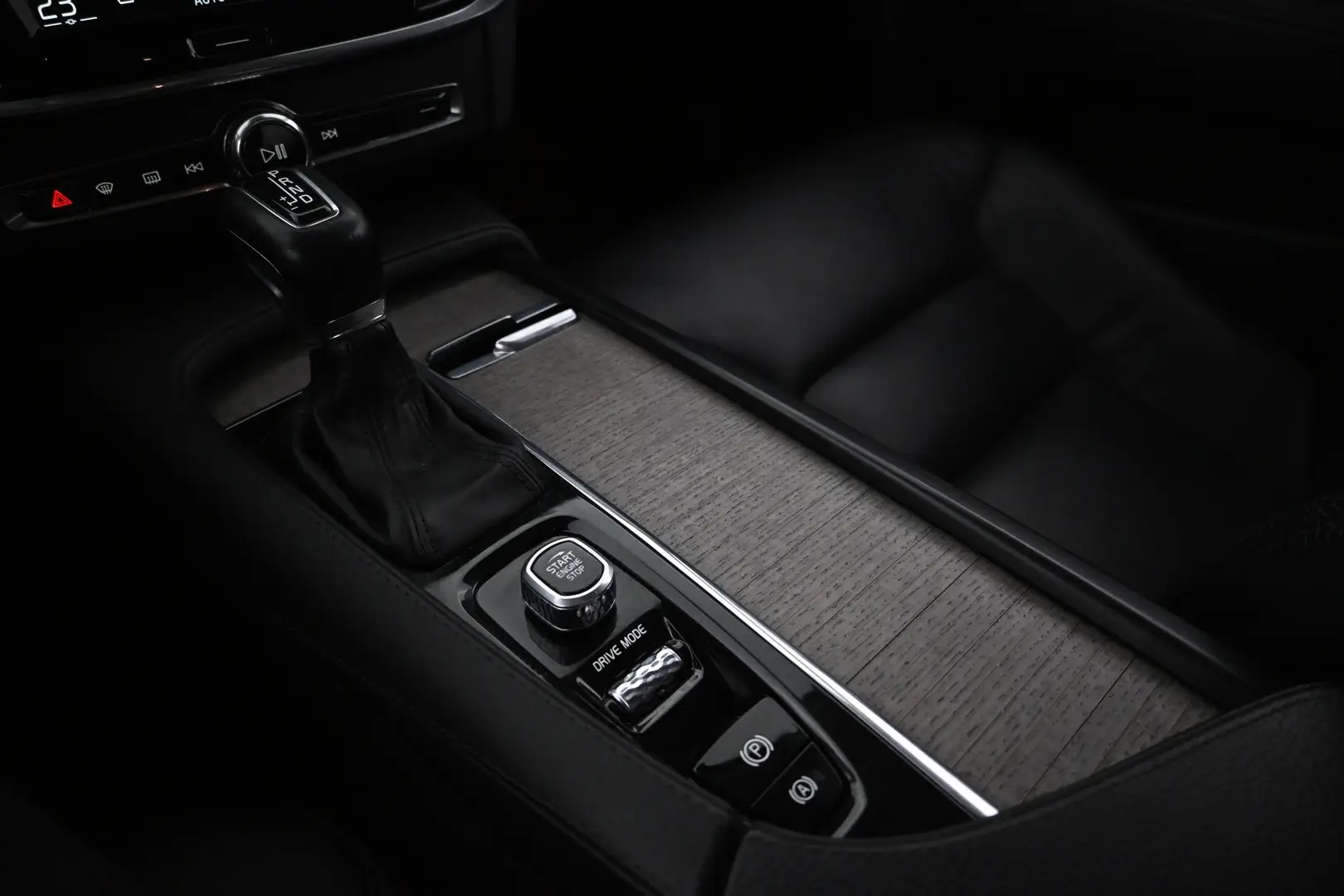 Car Image - 7GZC1StgtwcVLOTgEh3Kxc