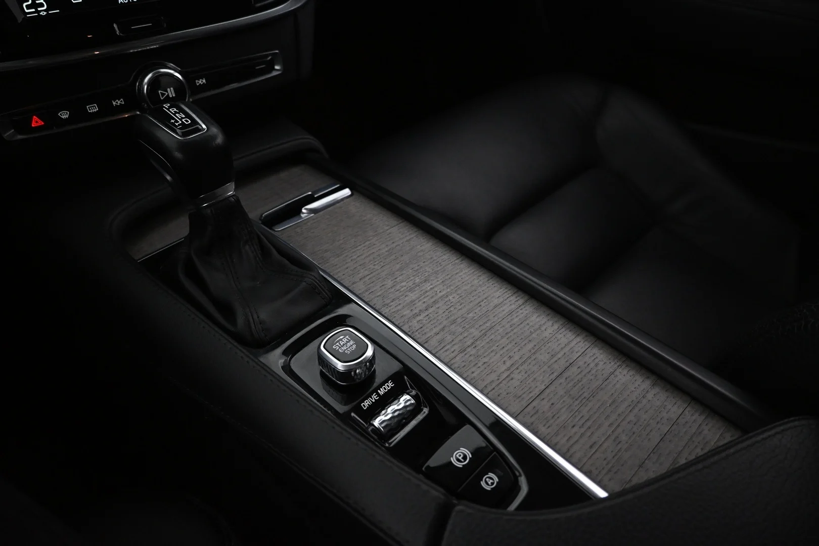 Car Image - 7GZC1StgtwcVLOTgEh3Kxc
