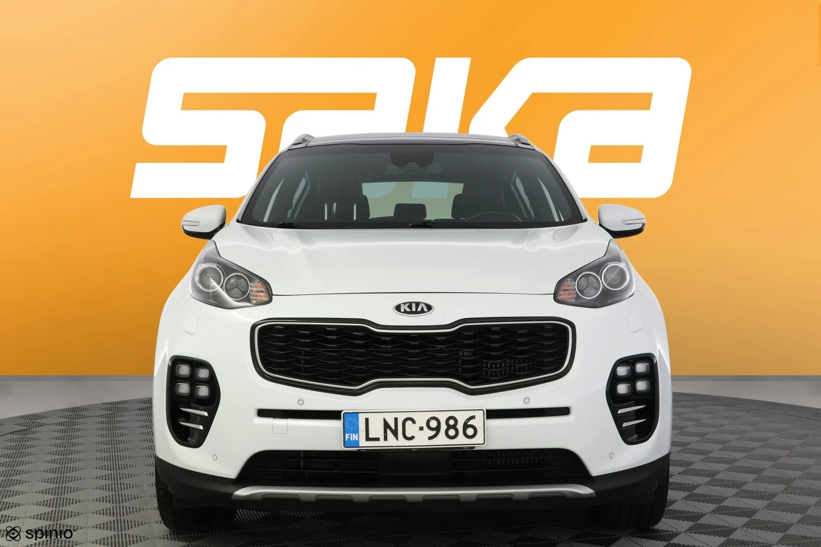 Car Image - 3vBTmuKpxUQHJ9bnB9cObG