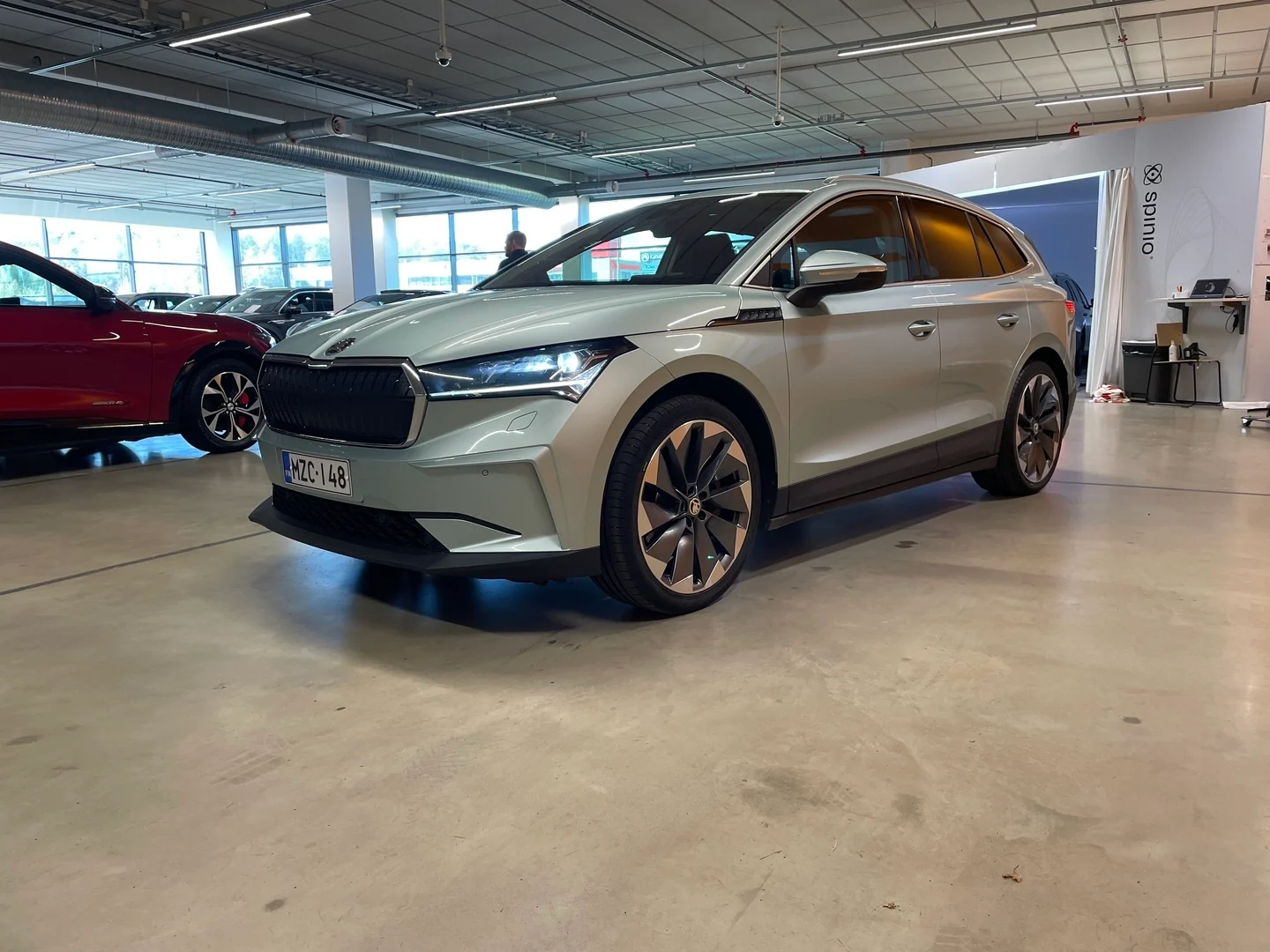 Car Image - 1SBztb8crpckwVabb4G1LU