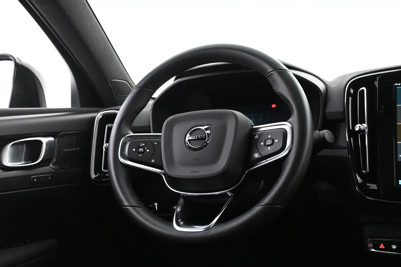 Car Image - 4UfiL8N8RRCDPUzE5zffQo