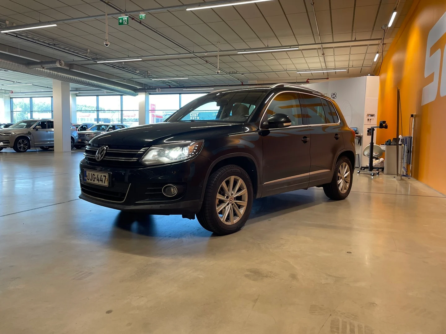 Car Image - 5HYw7o0E1DJg8hRErgMx3h