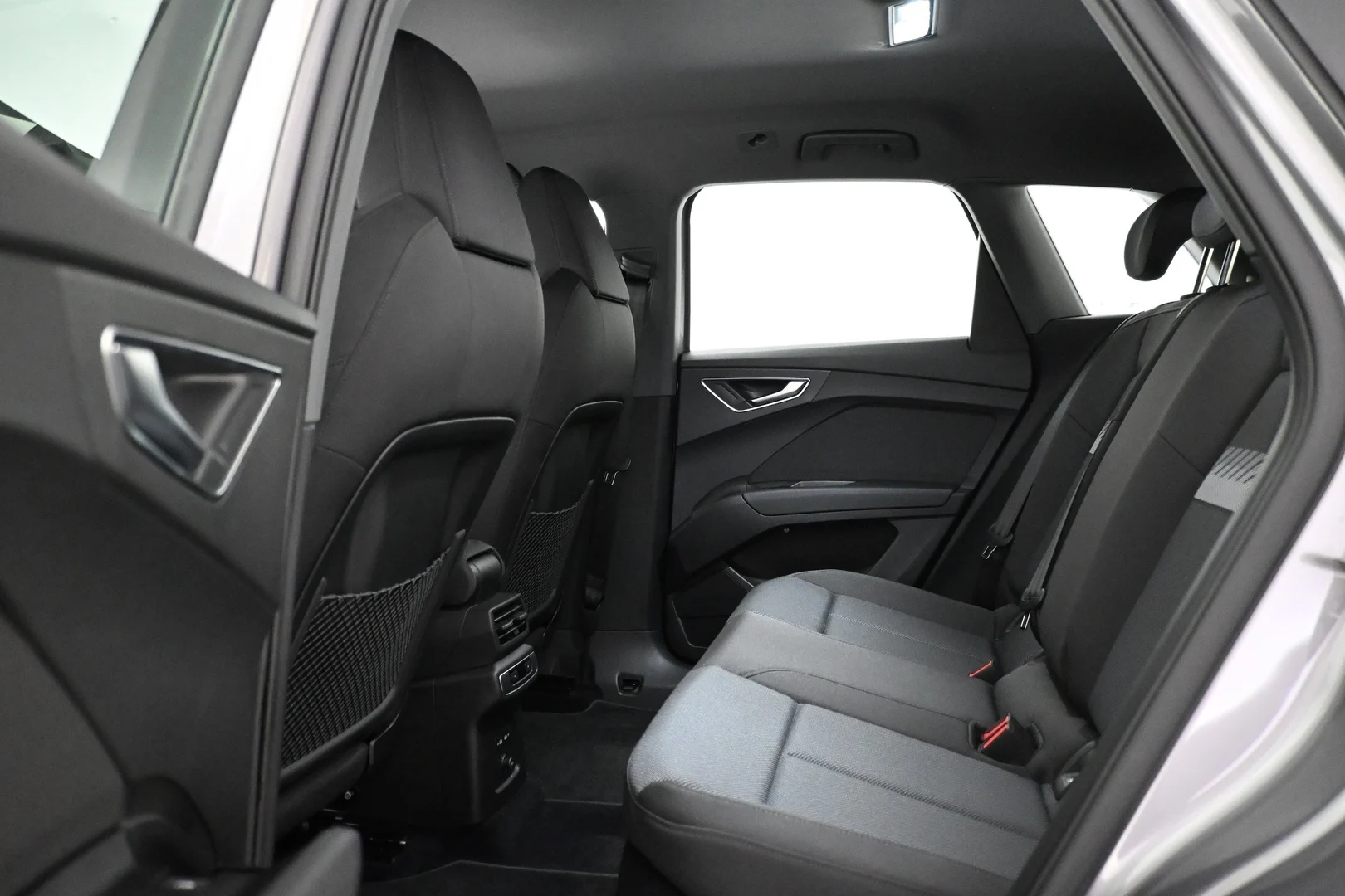 Car Image - 52mzvrLXRszOWDxzPzu0UY