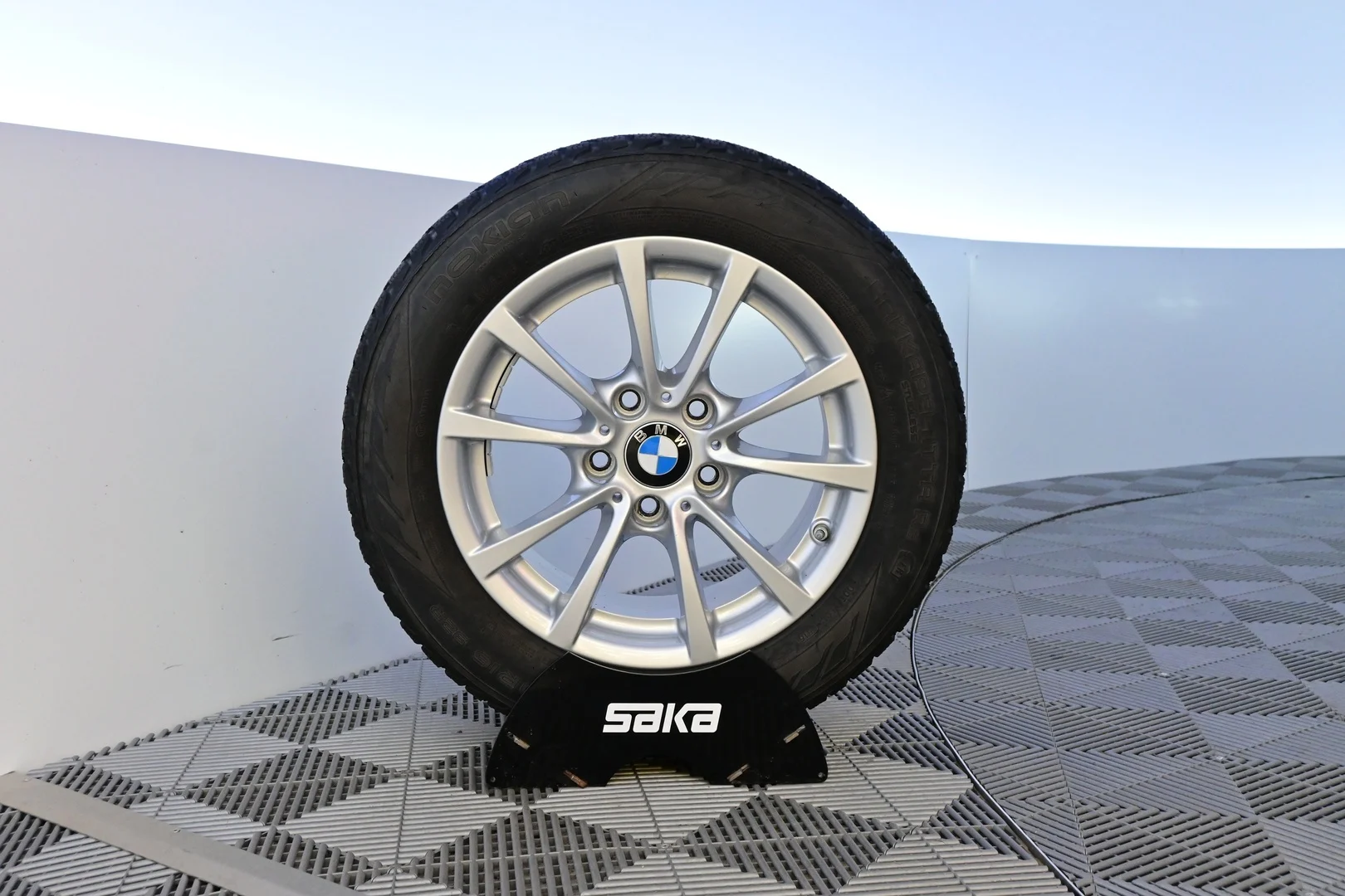 Car Image - 1Cg2e2YymmZjvkZeRdK6Vi