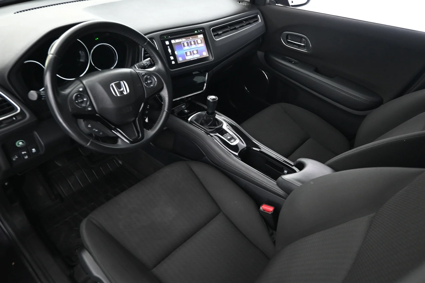 Car Image - 4rkJ7dNh5Fv1GIPFKMGBbd