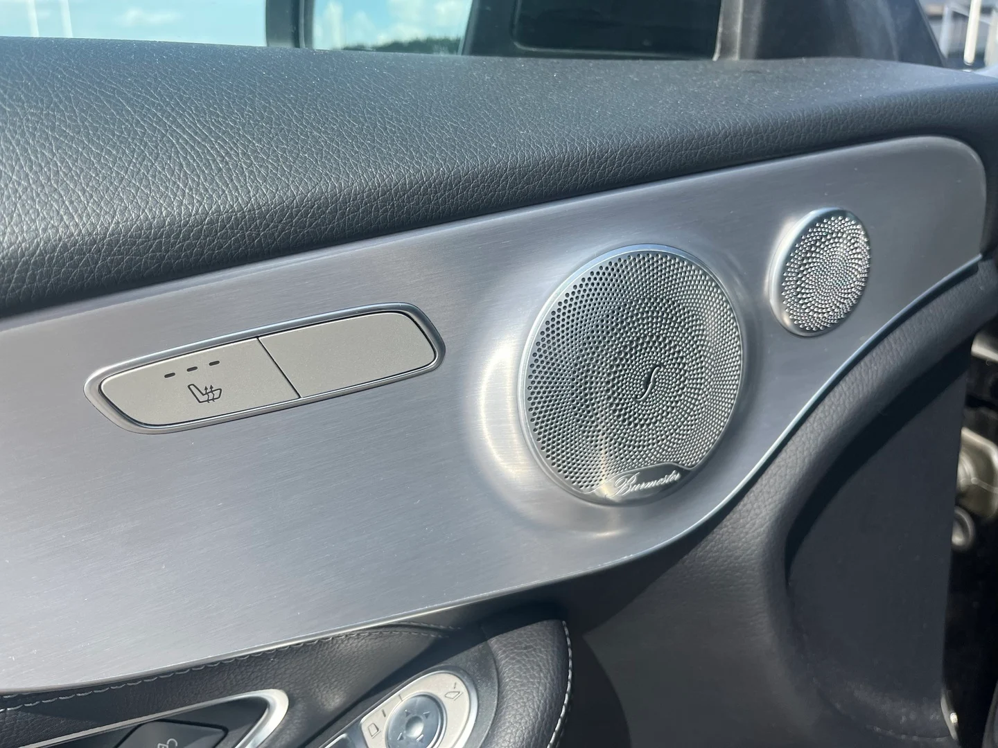 Car Image - 6AMrQxkD7iBSJOpVJt04sJ
