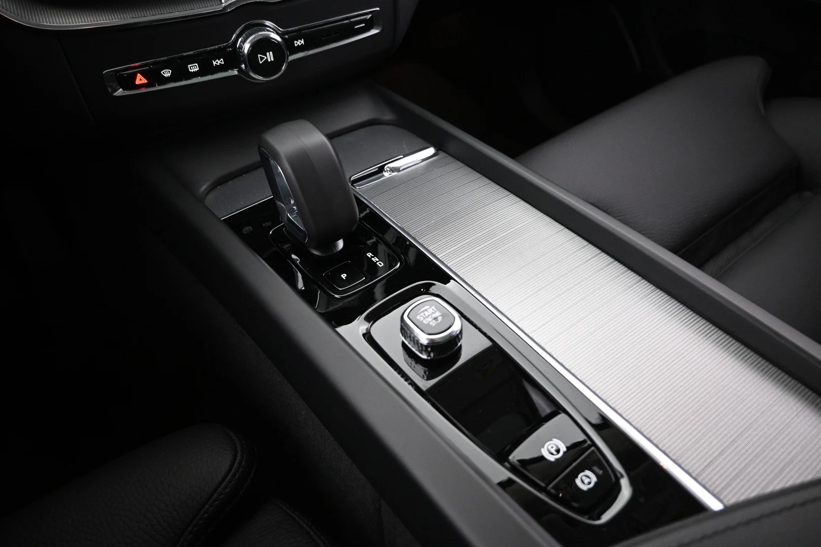 Car Image - 4XKHDdPZCZdH6cQsRb96xS