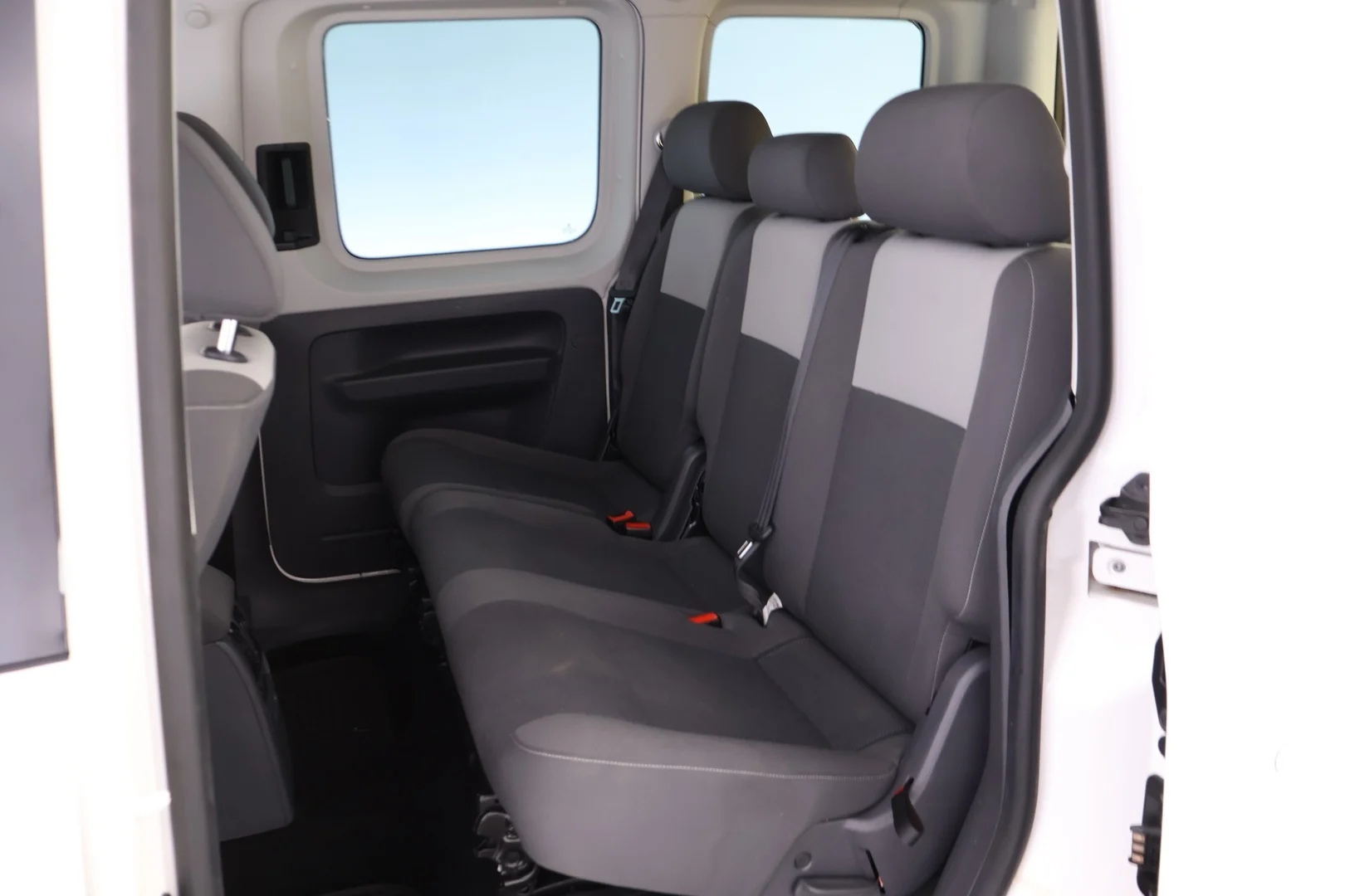 Car Image - 4vhM0sHprMDJH4fMhkOEFs
