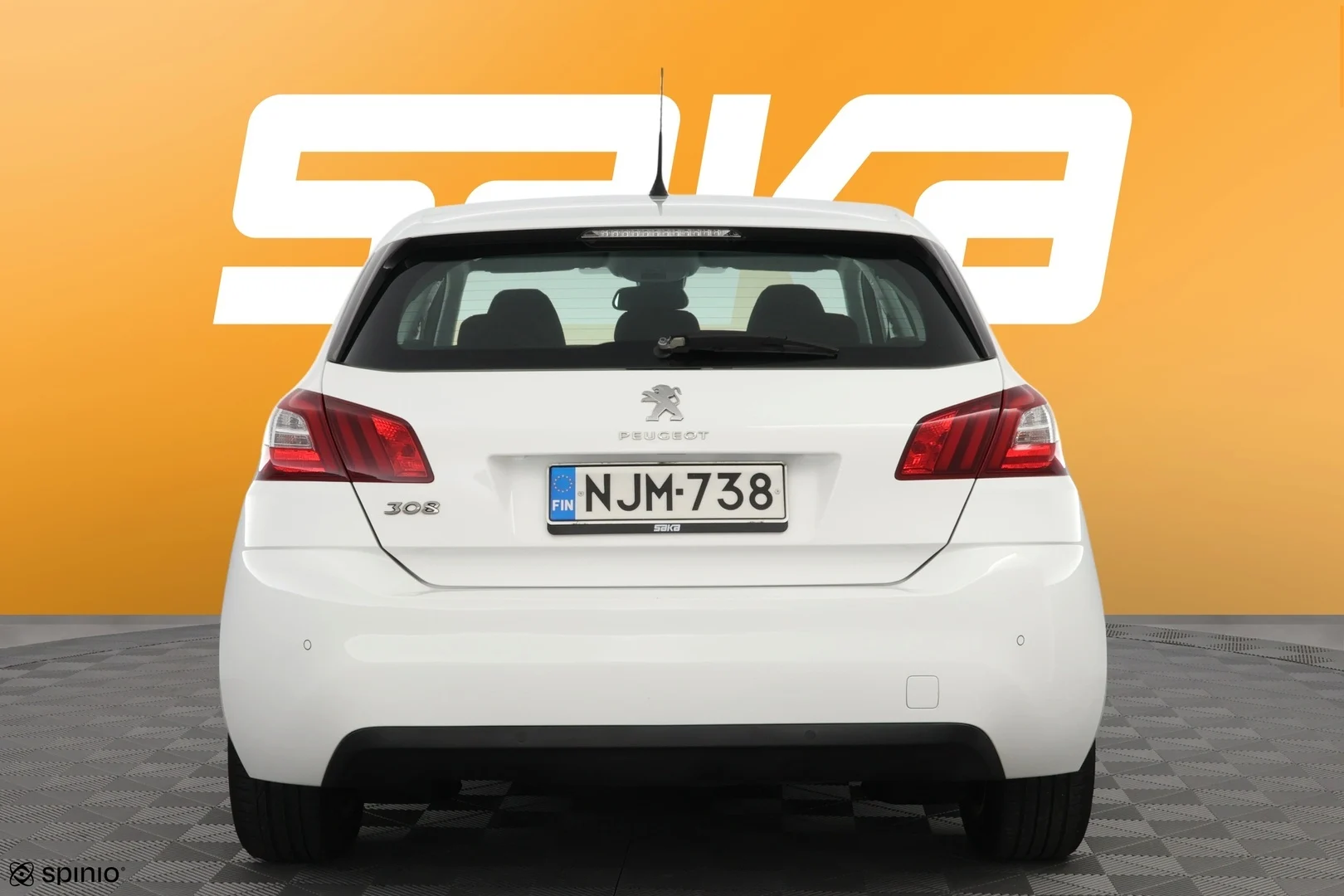 Car Image - a5h7ywSxdatalsM82Jl9p