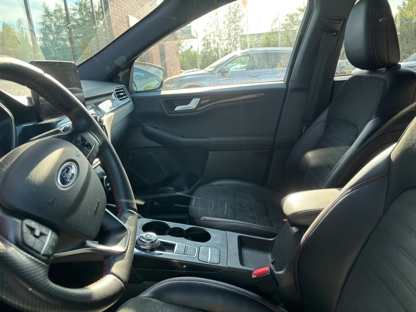 Car Image - 5mVFOqAvlSgodMn4DWQ0OT