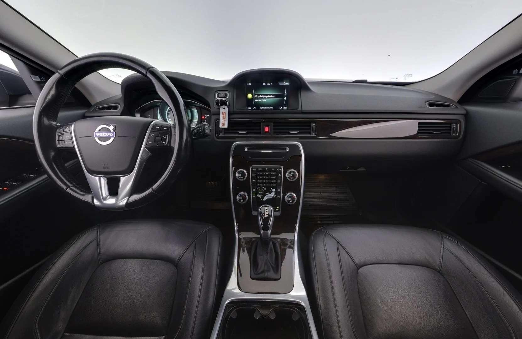 Car Image - 4yEr757Z26iNFGoa9sbzdj