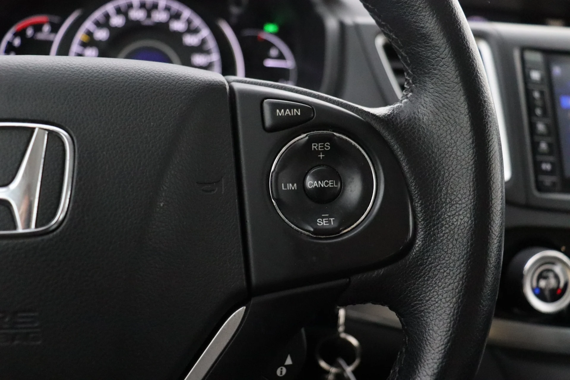 Car Image - 6oG1e8oHGAGeMzOwicG8bZ