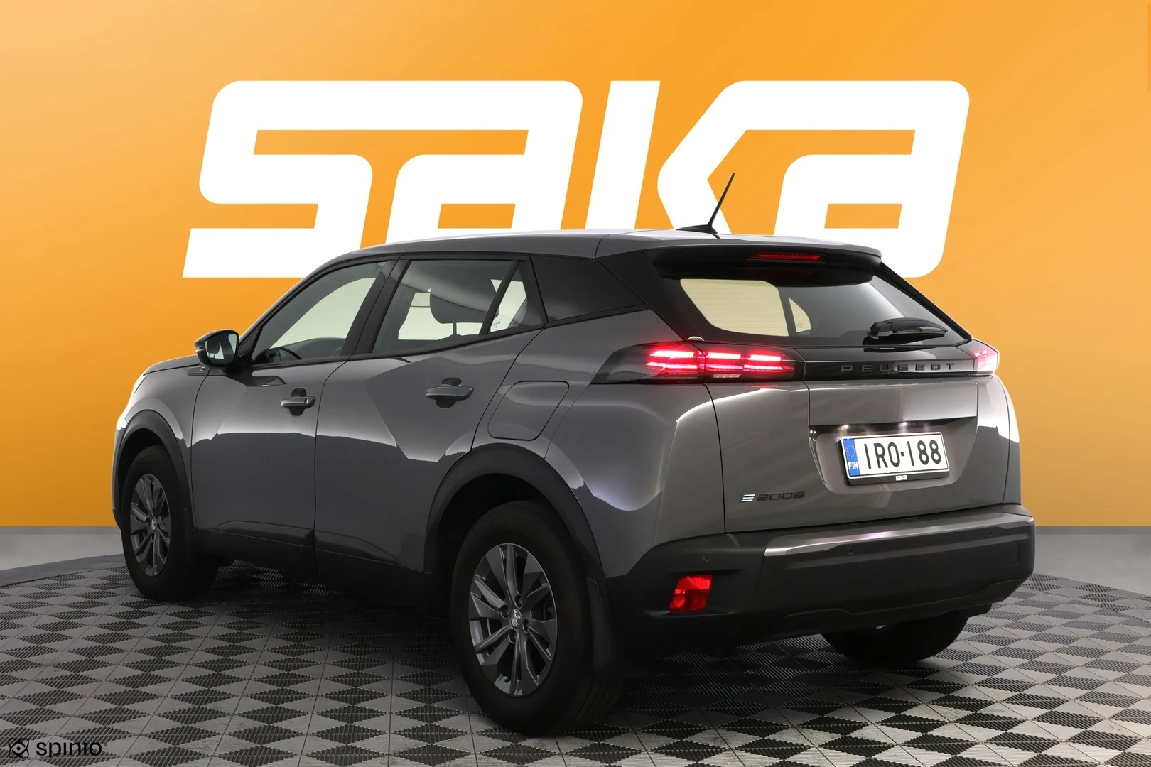 Car Image - NpmX379stcUGr8W1vAjVA