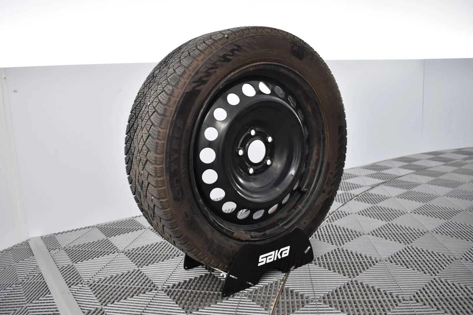 Car Image - 4MaXrtwDAXXgr5QXqnCwvS