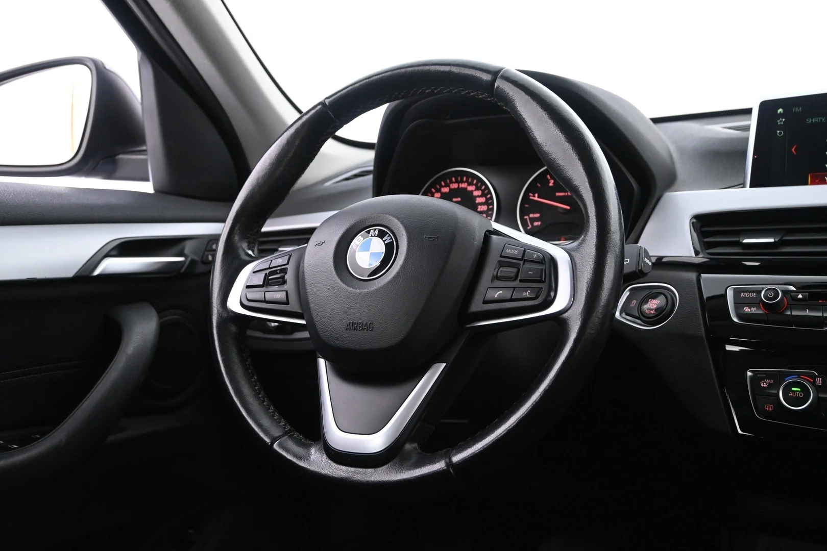 Car Image - 5iiG1ESmVqfA4okjtvQdwT