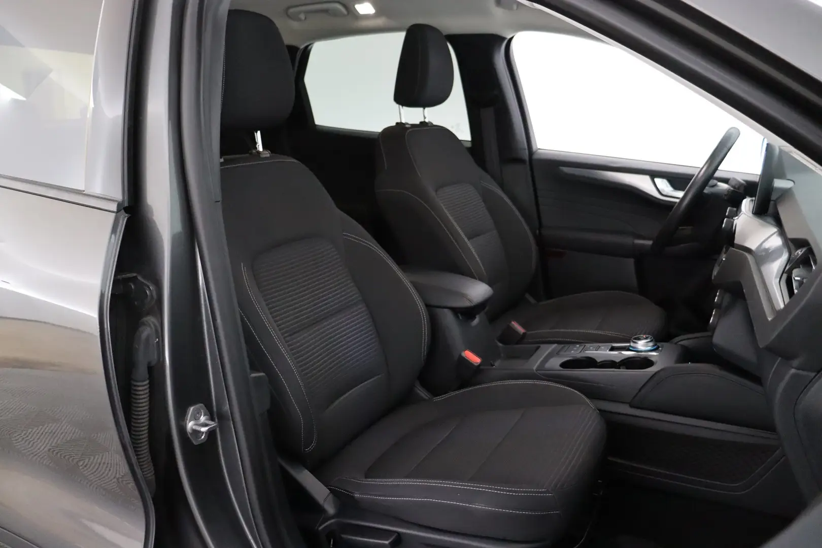 Car Image - lC1zo1oHYmuSF6GqUPZlK