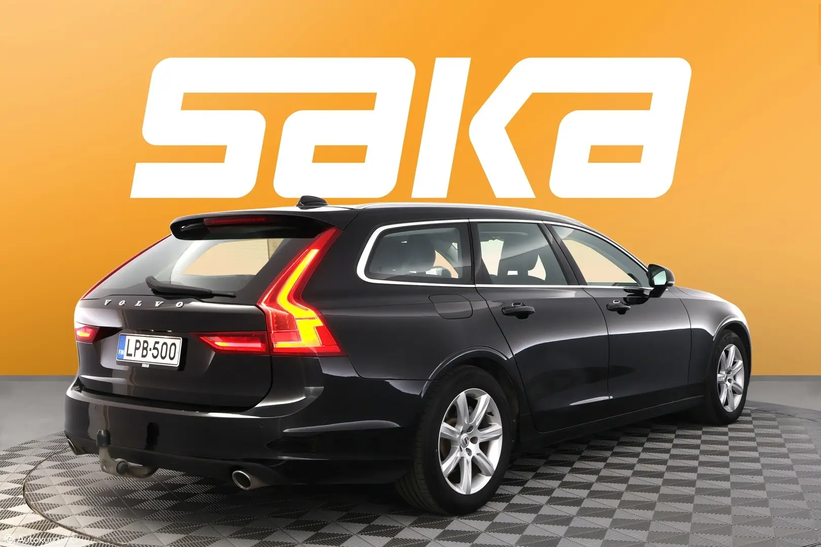 Car Image - 1GhW3ckCoL7Zix7tGcgBsE