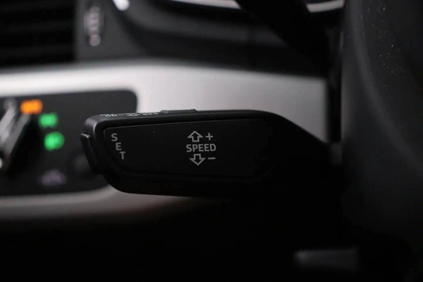 Car Image - 1ridlqFS4TNnUPkpBYDazt