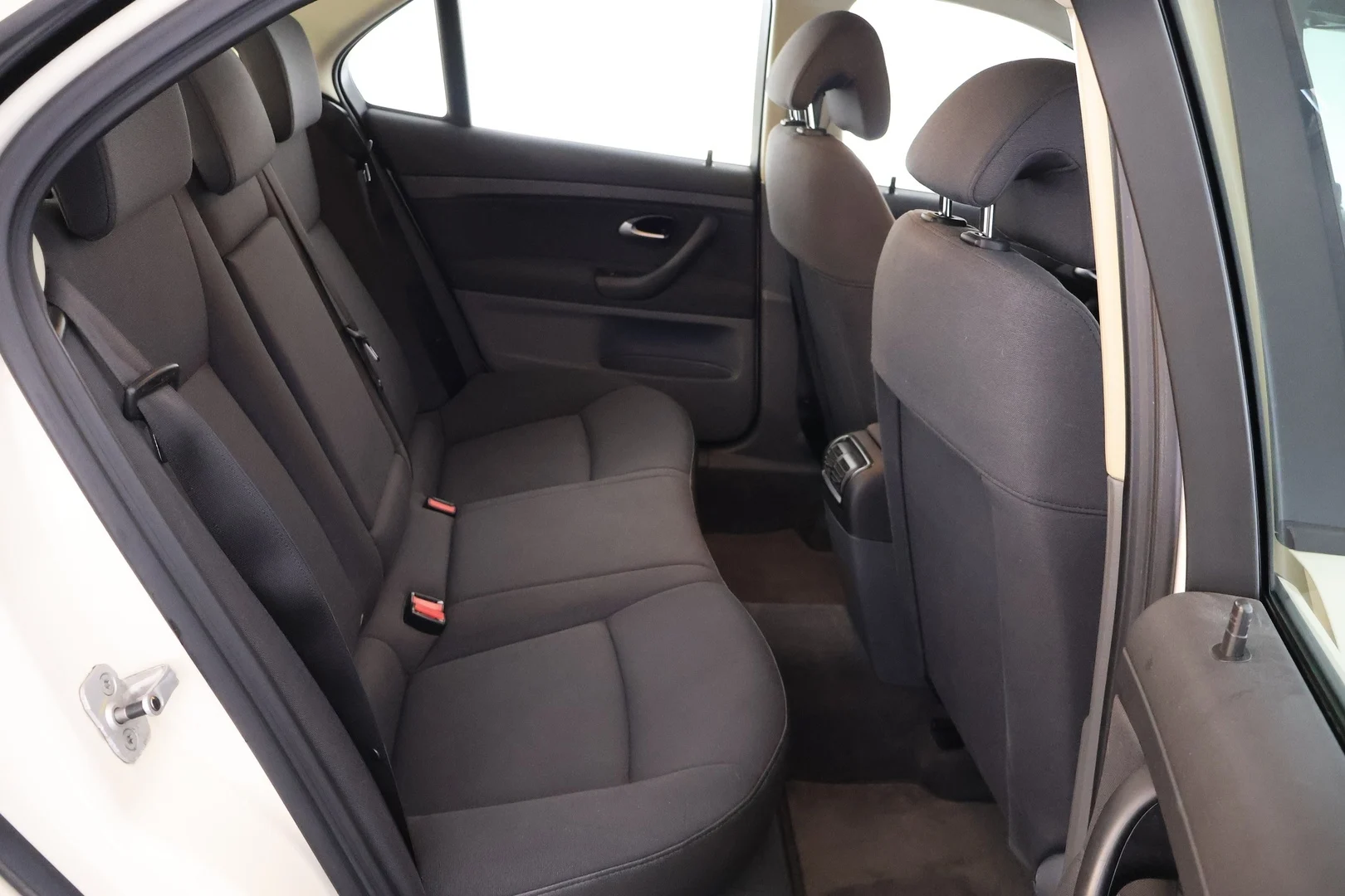 Car Image - 3tx8P8mSahW54Q4dLs19ic