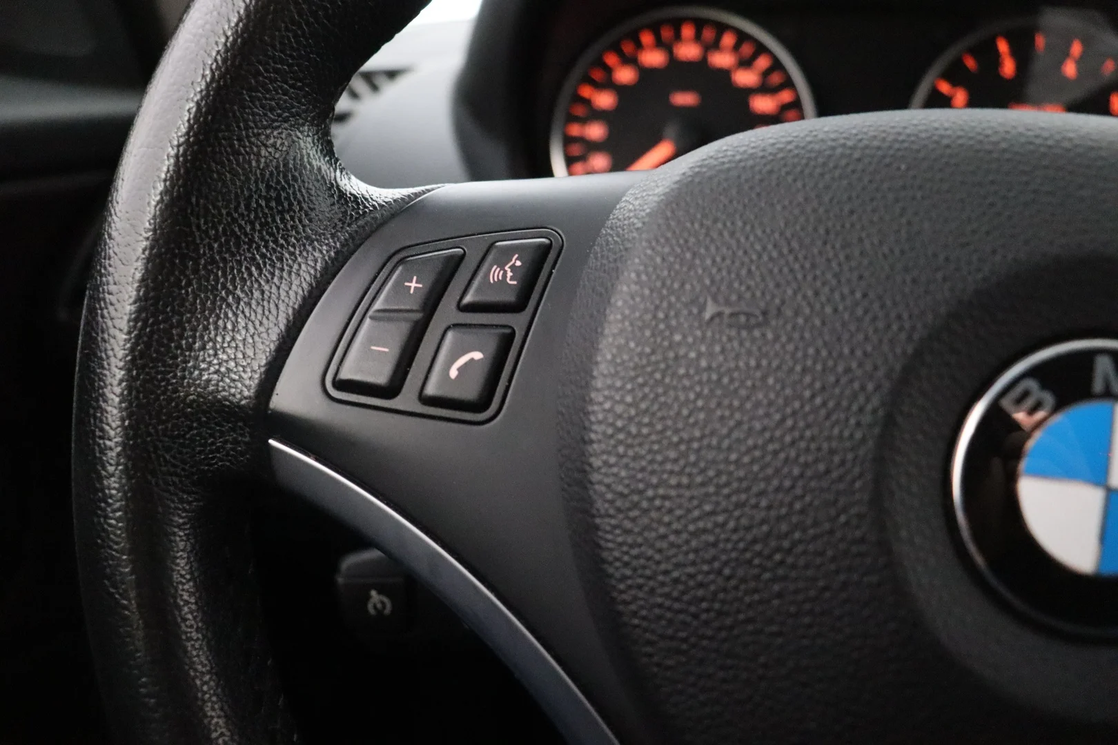 Car Image - 1kzqcJRFx8Pg3vcNjirKON