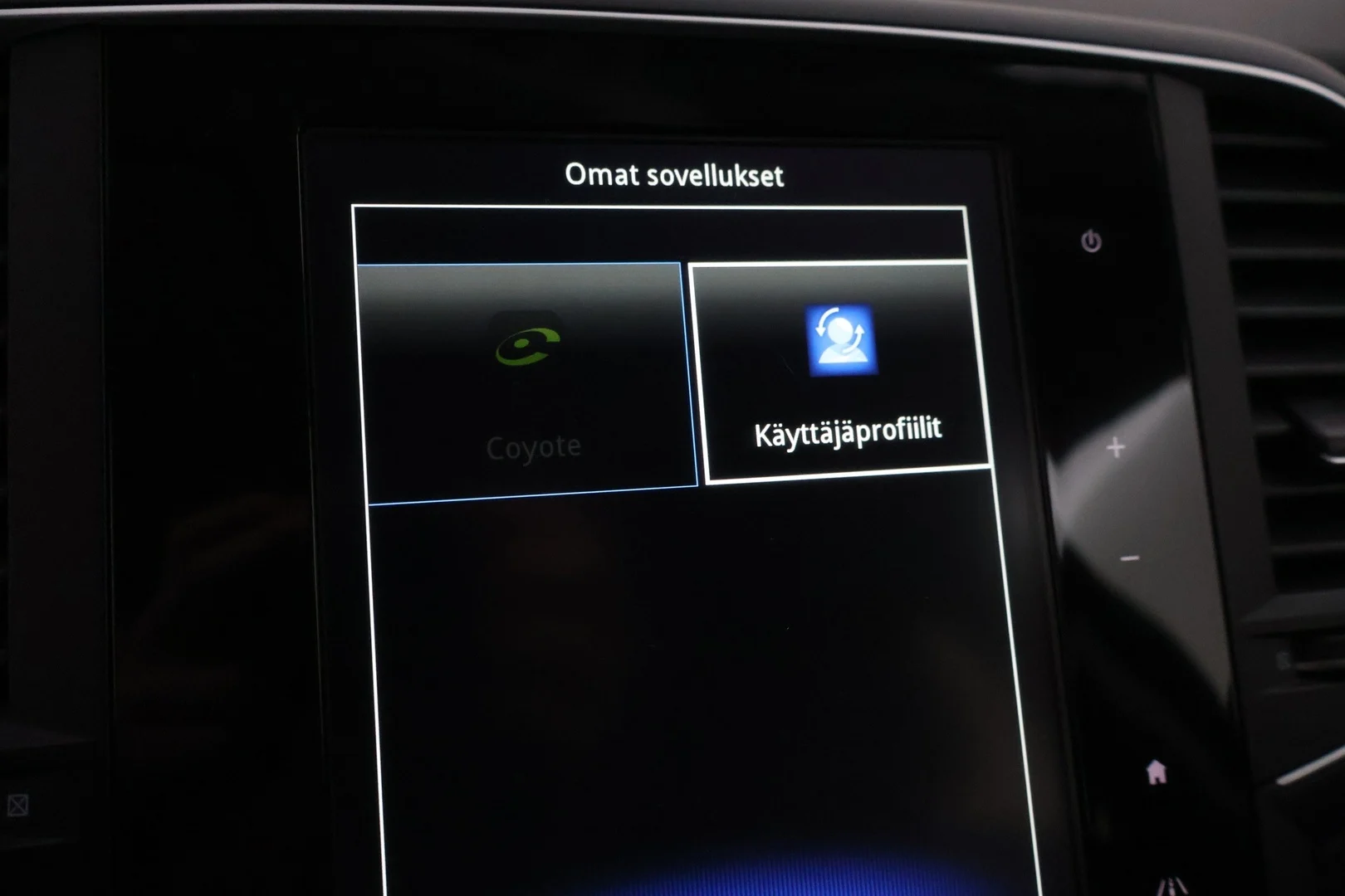 Car Image - 4xSuO3x3NslZ2GvHflZbQe
