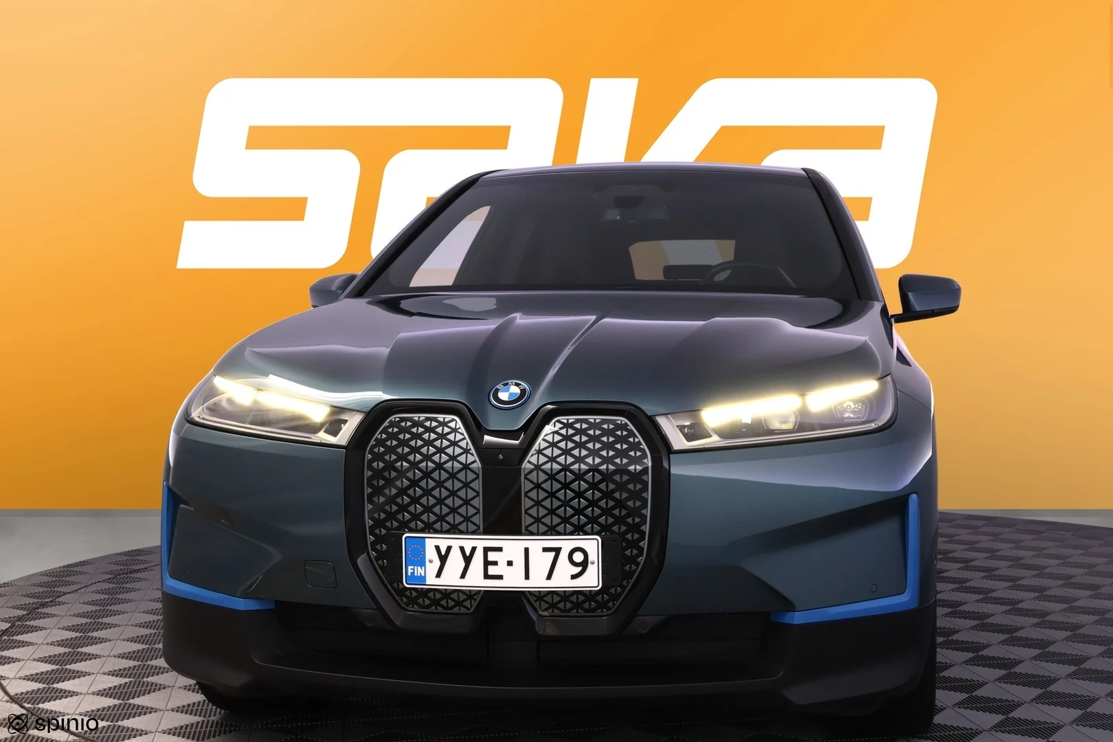 Car Image - 7uiWzLOeFsfXRGRPJAyndb