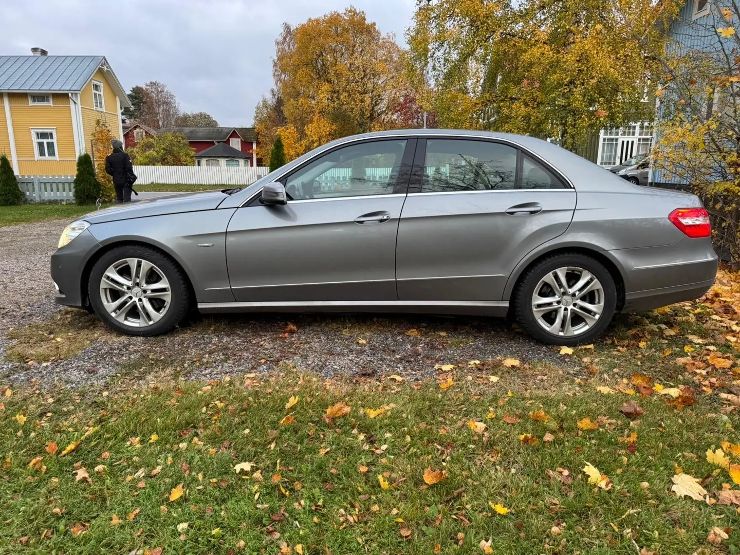 Car Image - 74fsyXcnLvxoG4LWyQacFs