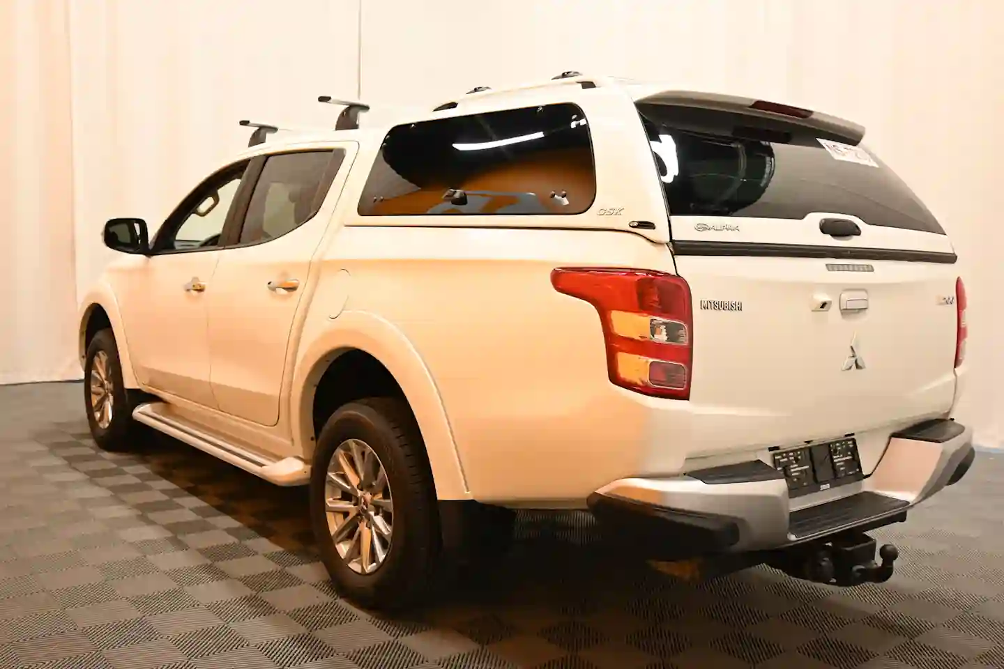Car Image - 7sPp6pLo7faEF7yKgixZ26