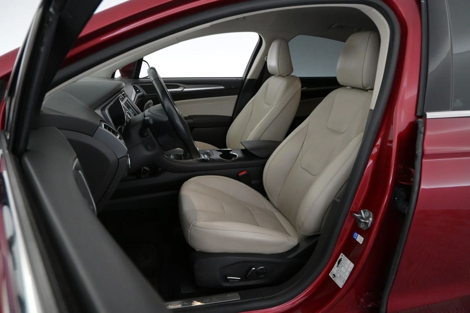 Car Image - 3R1wJCMgqrFPd5VQdEKmE3