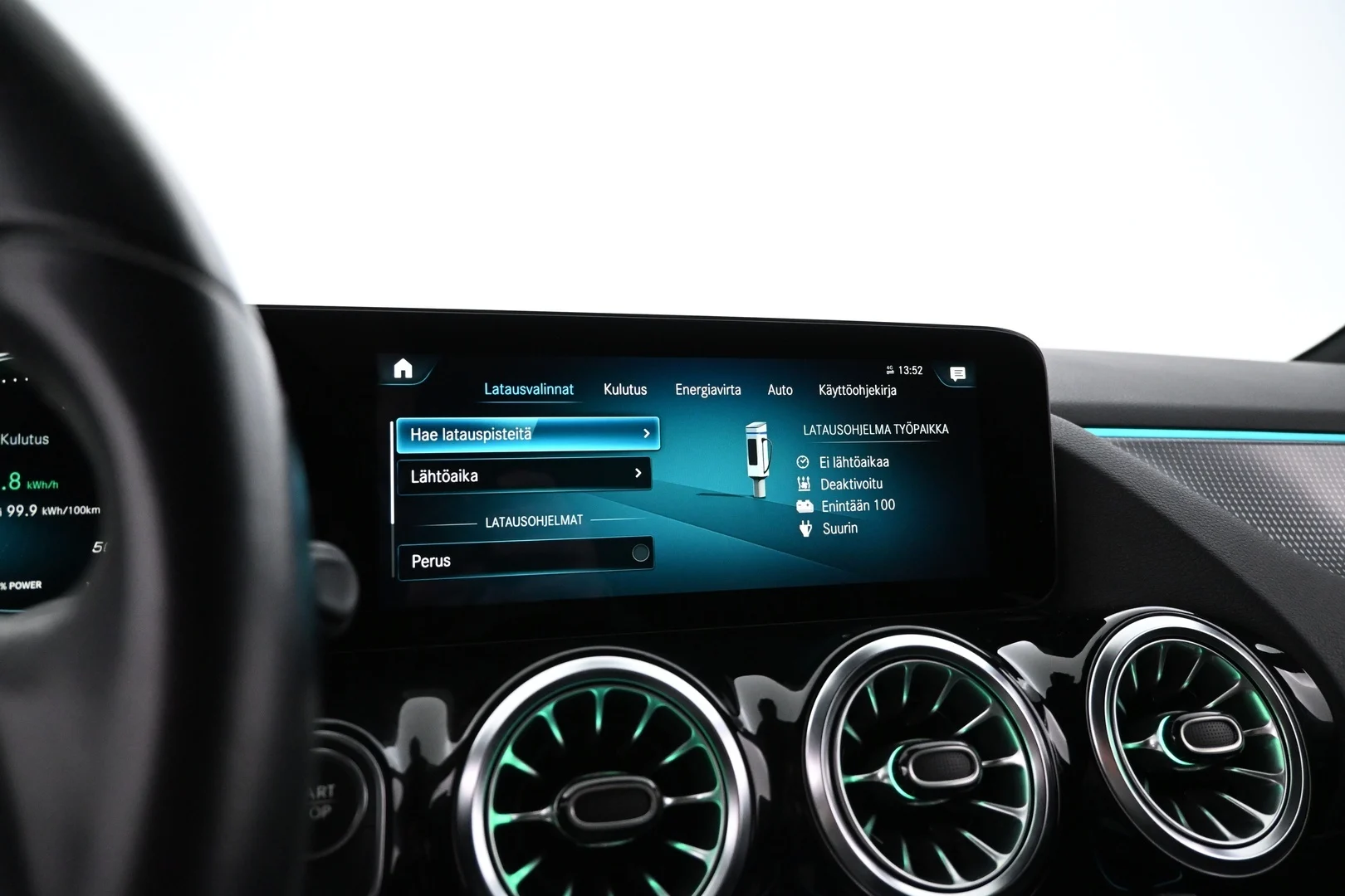 Car Image - 2T7IF9oAU3XIHAlm3c95wI