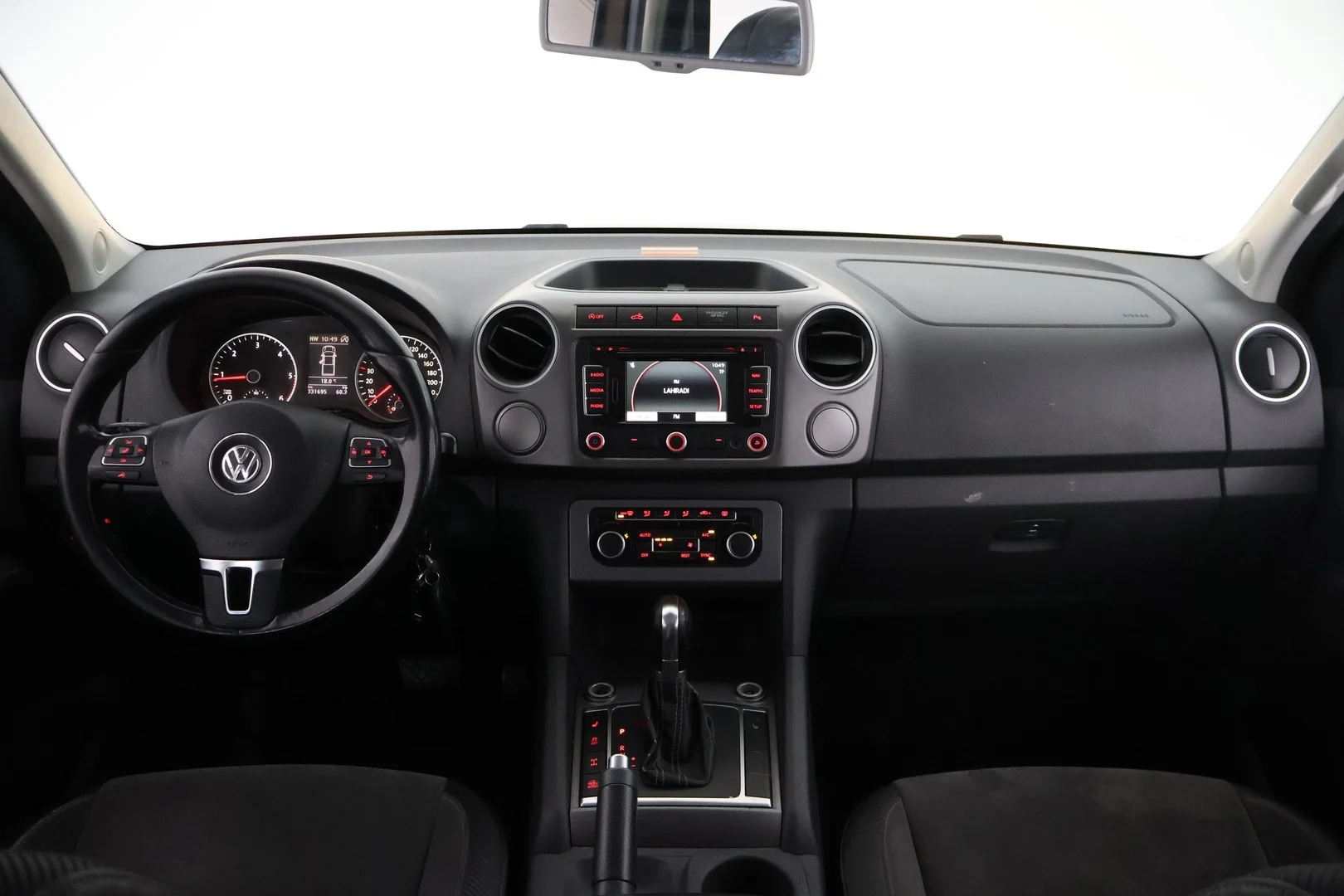 Car Image - 5347cMN4wiGOxn8dyDA4sZ