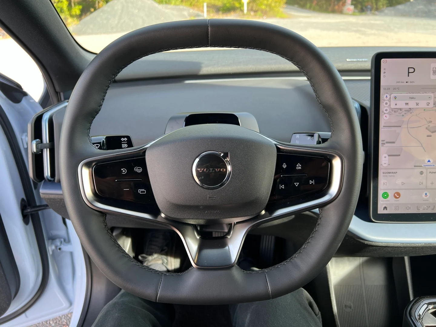 Car Image - 39kHMofiFMnzcSmr3UcltC