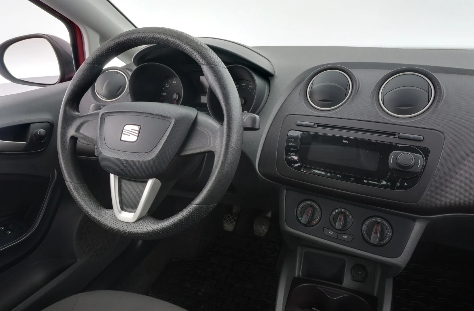 Car Image - 21EBknzjg5CsjNEyn8F7nw