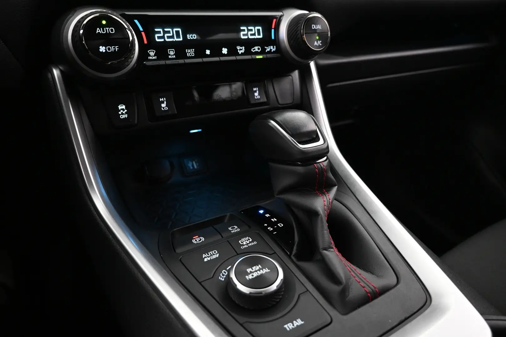 Car Image - 6I3IPIa9EkpTnVoAEVYi0N