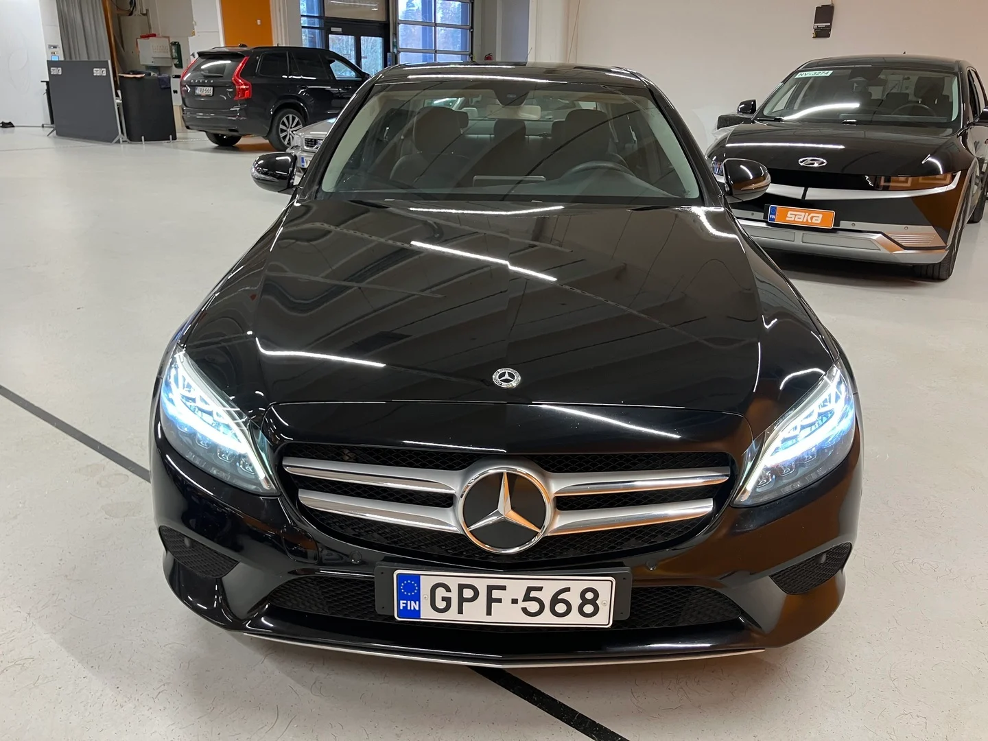 Car Image - 15lHdh1nWrg33rqqI5Tkil