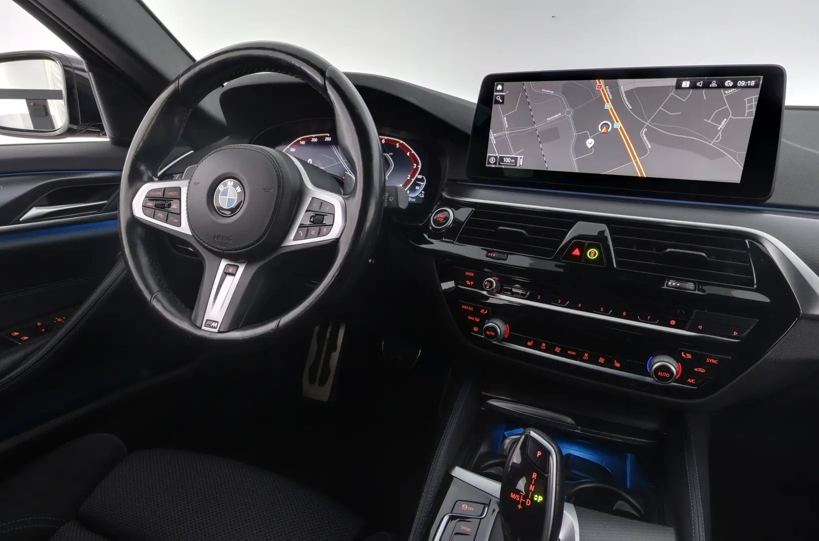 Car Image - 2o1gCc1g2a1InX1EMw4ngK