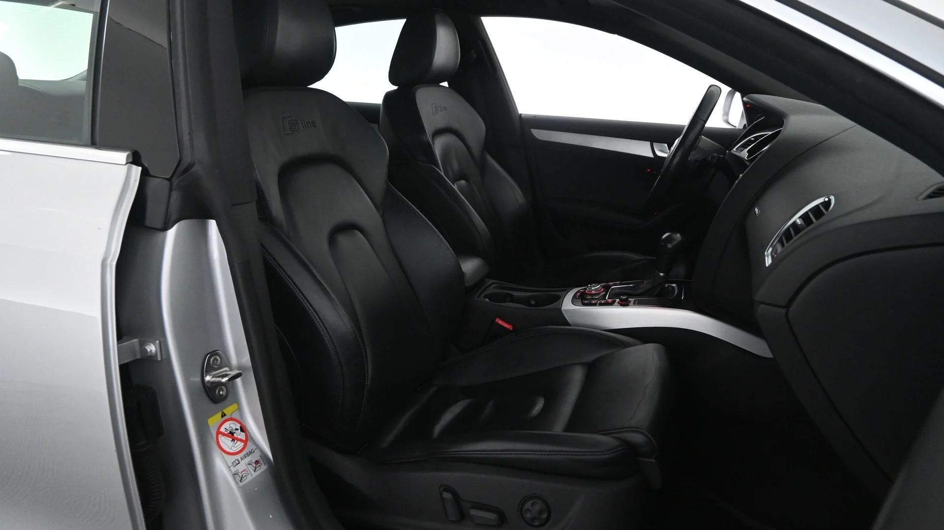 Car Image - 6moijNqvXY0lJpd1KhYDHX