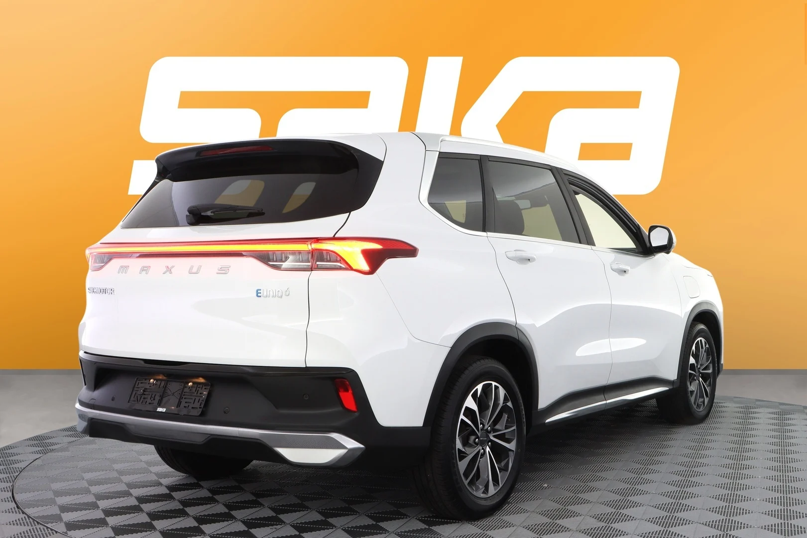 Car Image - 47fEHJfSZDAxhvW9zuP2L0