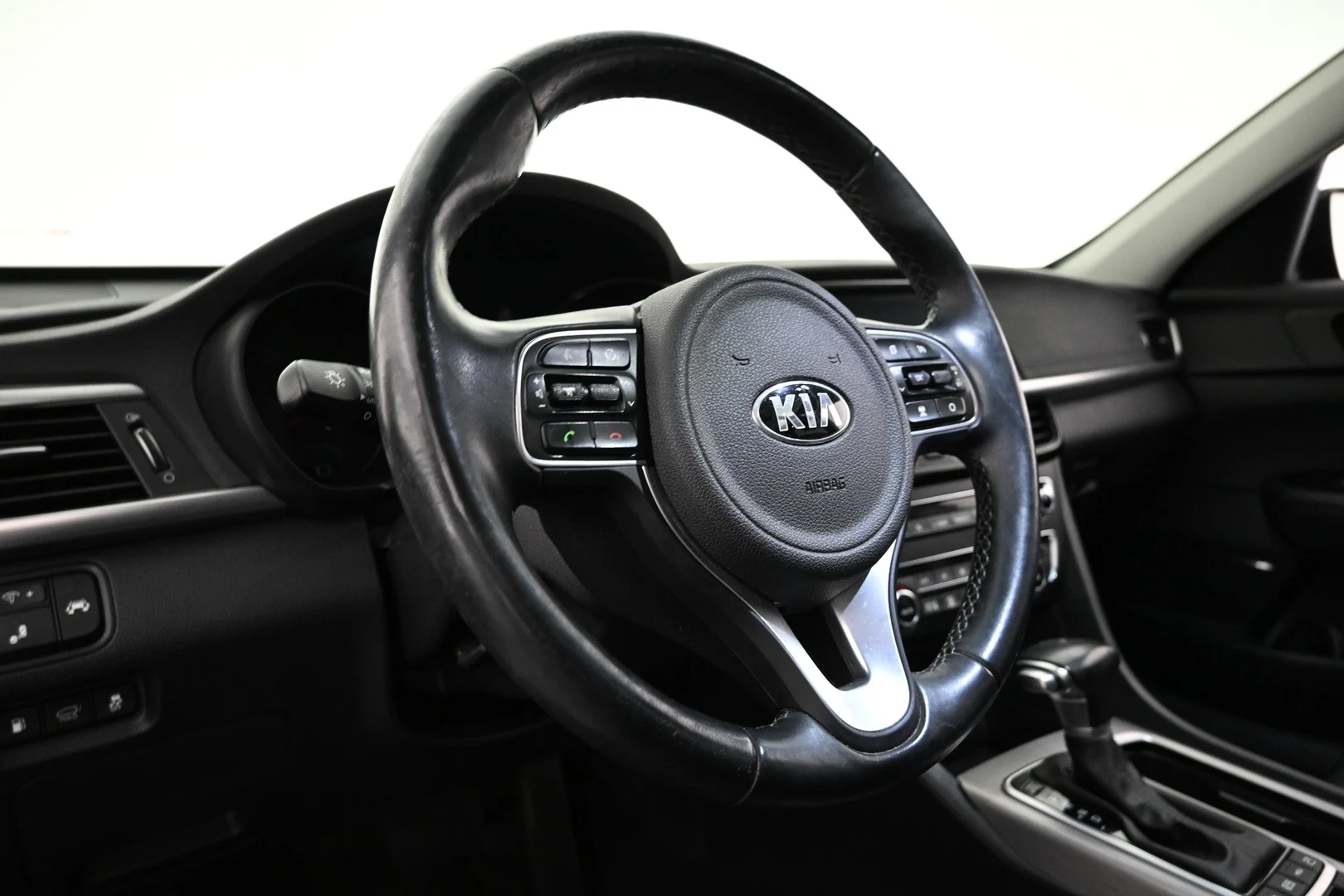 Car Image - 2BJAc4YleXh6Z2pWEYTUAB